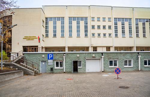 Большой и малый бассейн с гидромассажем и водопадом от 6р на Кальварийской
